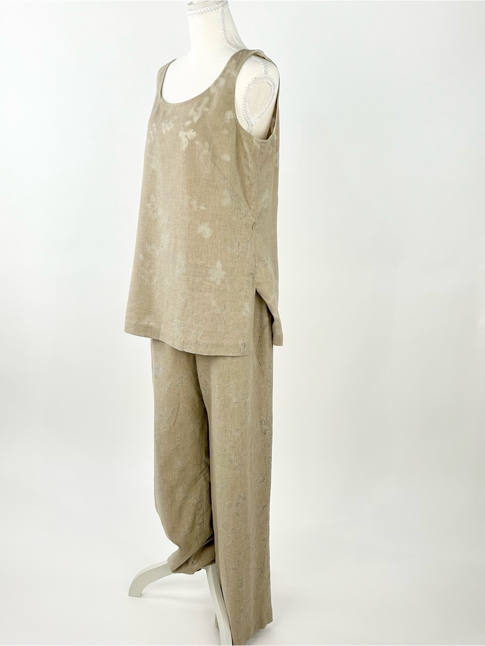 Maggy ad dress Linen Blend 2 Piece Pant Set Size 10 Floral Wide Leg Neutral